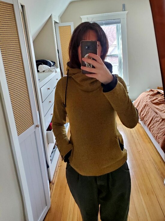 Unique sweatshirt with crossover hood - Picture 11 of 16
